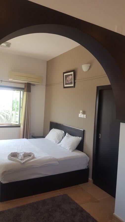 Al Multaqa Hotel Sohar Luaran gambar